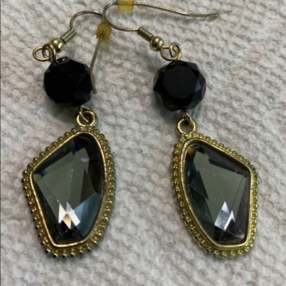 Vintage Black Onyx Pierced Dangle Earrings